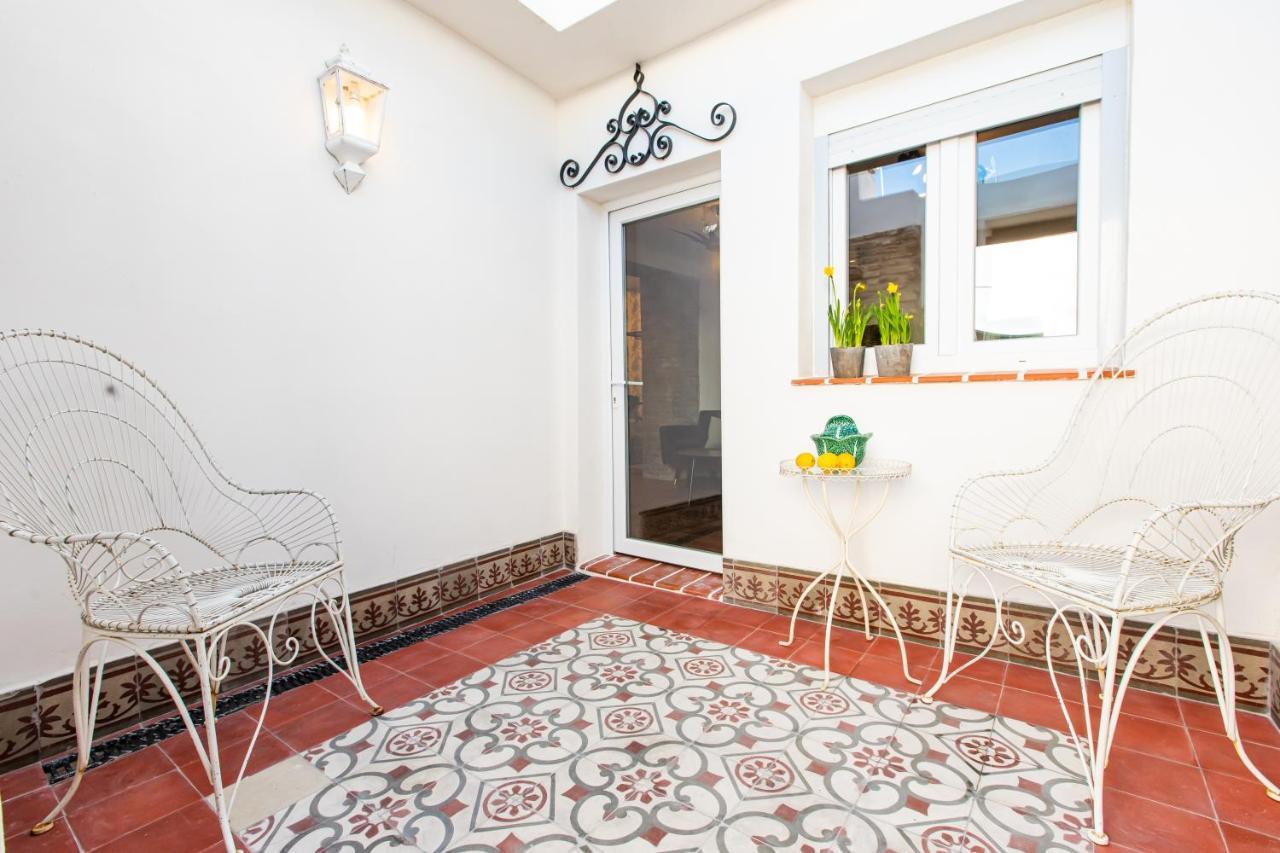 Apartamentos Gaviota Valencina de la Concepción Extérieur photo